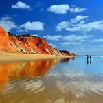 1 Quarto, 350m Olhos De Agua, J *