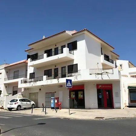 1 Quarto, 350m Olhos De Agua, J Appartement *